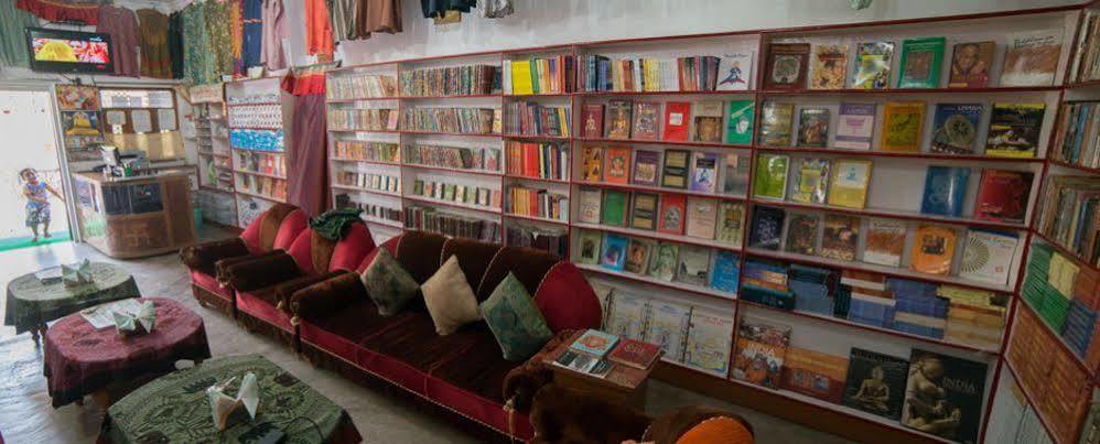 Kundanbazar Guest House Bodh Gaya Luaran gambar