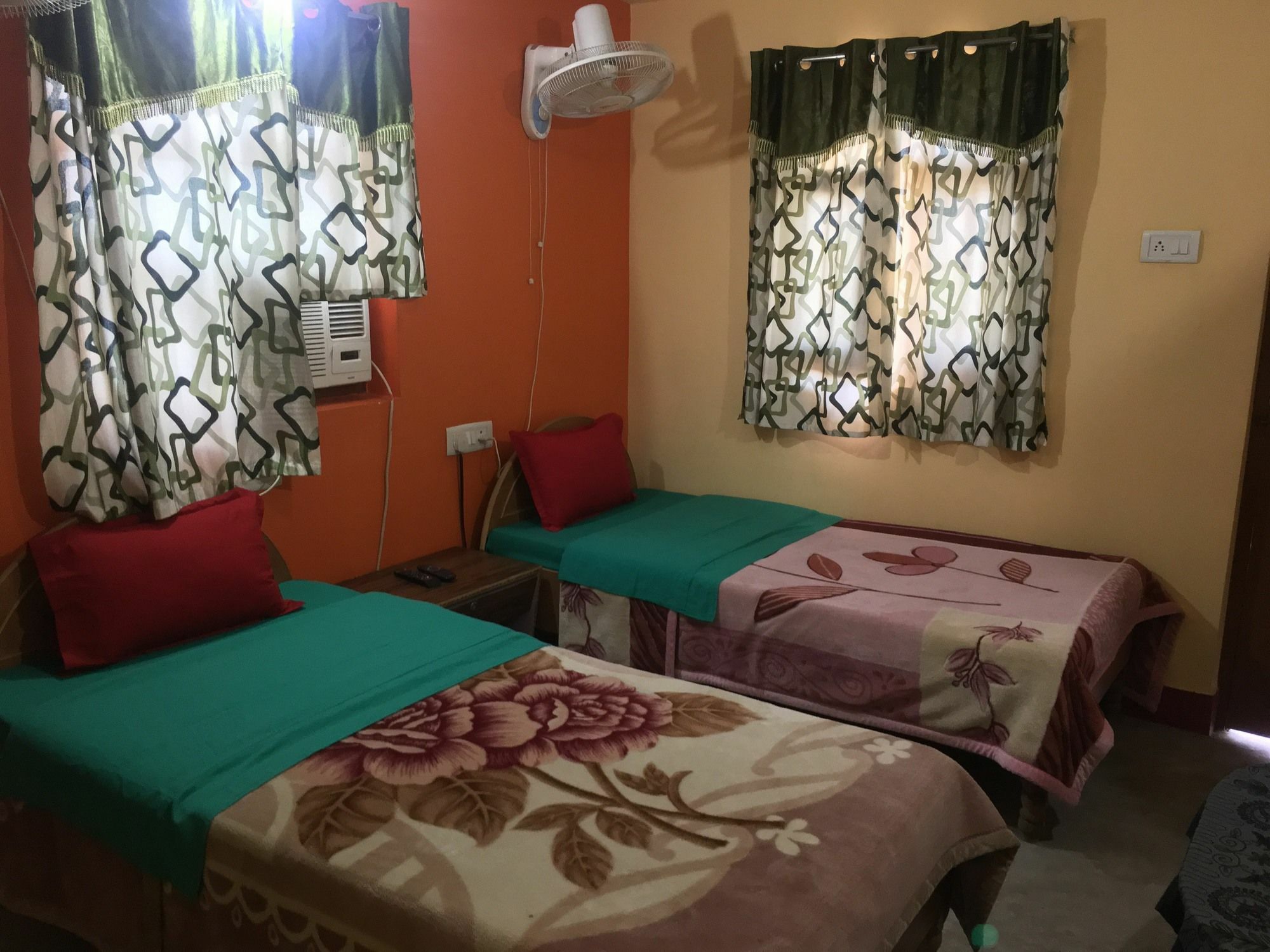 Kundanbazar Guest House Bodh Gaya Luaran gambar